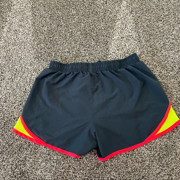 Women’s Under Armour, Semi-Fitted, Size Small, Blue Running Shorts - Picture 6 of 7